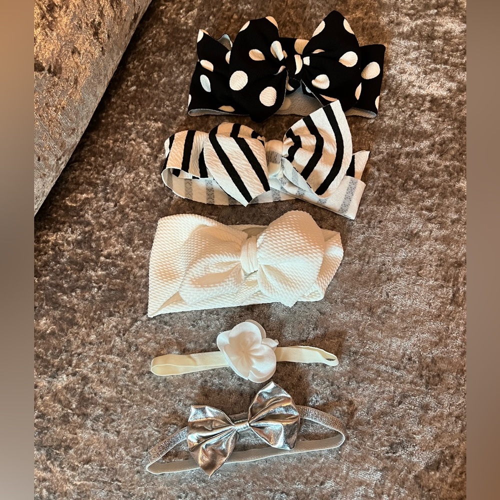 5 Assorted girls baby/ toddler headbands